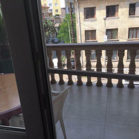 Hotel Family Батуми Экстерьер фото